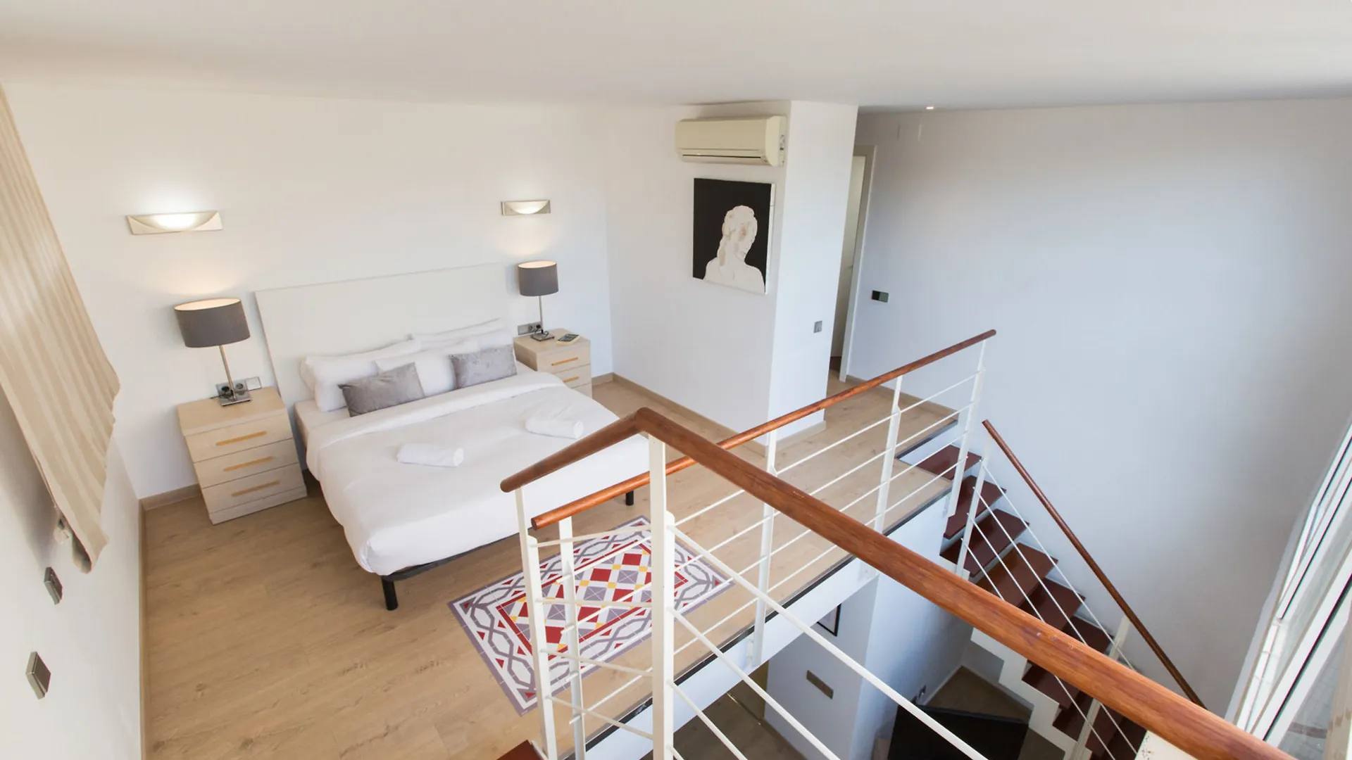 No 335 The Streets Apartments Barselona